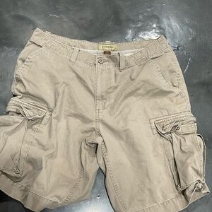 Cargo pants size 36 good condition only one spot of paint …:))))
